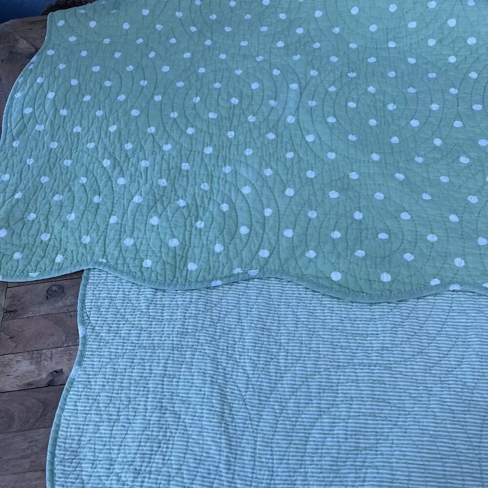 Mint Green Polka Dot Full Size Quilt Coverlet Spiral Stitching